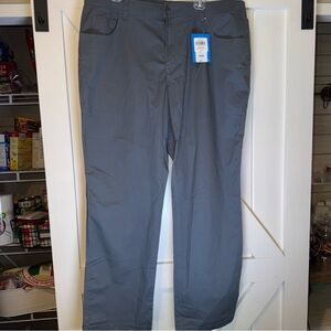 Columbia Men's Gray Chinos
